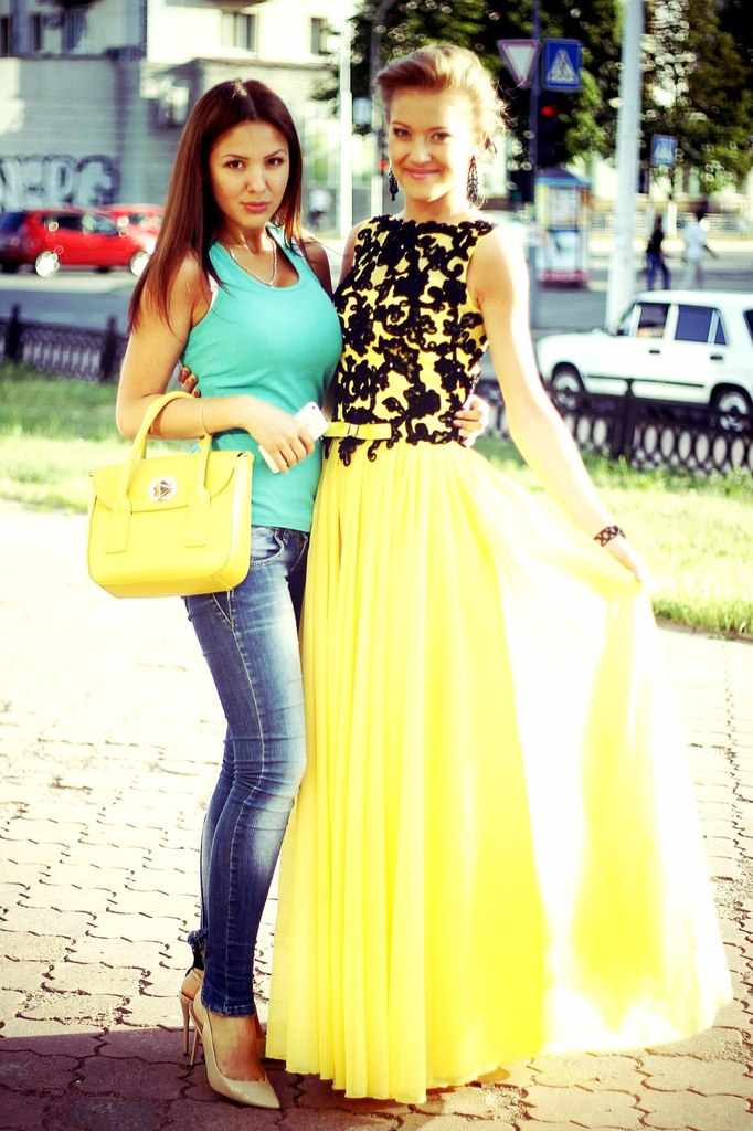 yellow_001.jpg