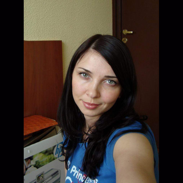 zhannaleo11.jpg
